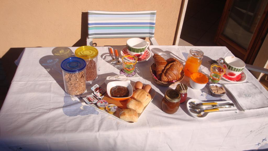 Il Melograno Bed and Breakfast Borgo San Dalmazzo Εξωτερικό φωτογραφία